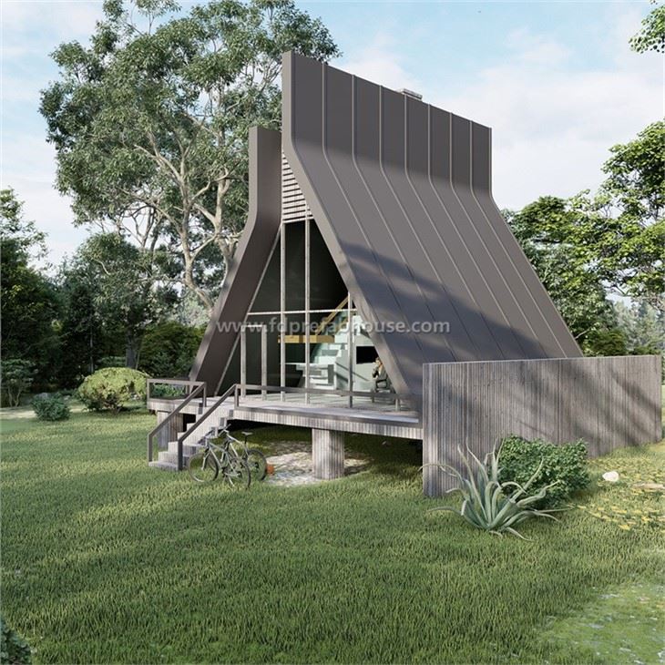 American Double-storey Triangular House Homestay